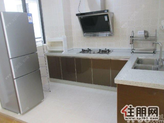 城中桂中大道御品堂旁【带车位】全新装修【