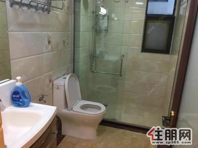 青秀区-东盟商务地铁口旁财富国际广场真实豪装三房可居家办公接待有钥匙