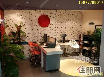 青秀区，(出租)荣和中央公园超级写字楼600平只