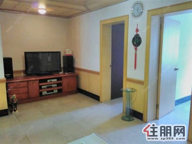 成中-湾塘路-2房2厅1800元/月