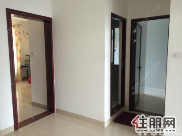 龙城世家2800元2室2厅1卫中装,家电