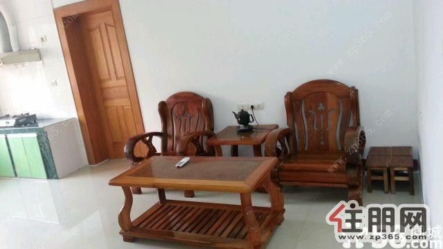 跃进路白沙锦绣景秀园西区1室1厅55平米