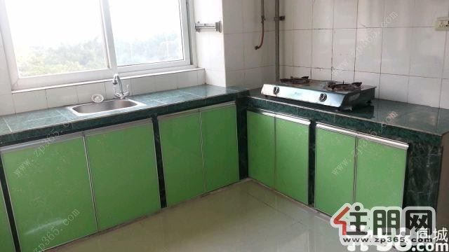 跃进路白沙锦绣景秀园西区1室1厅55平米