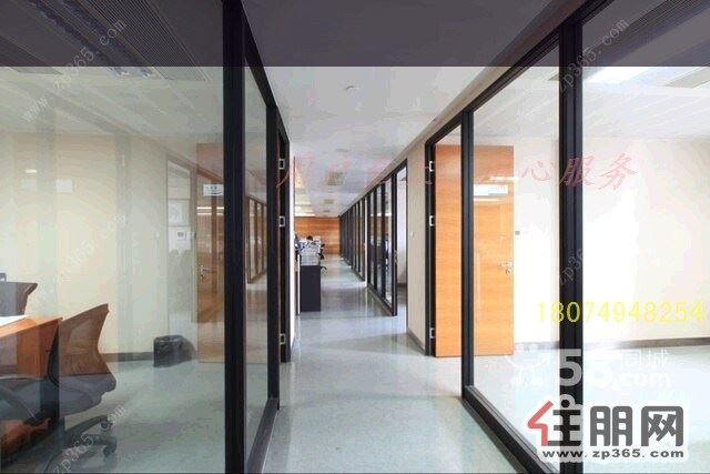 民歌湖旁地铁口汇东国际900平60/平精