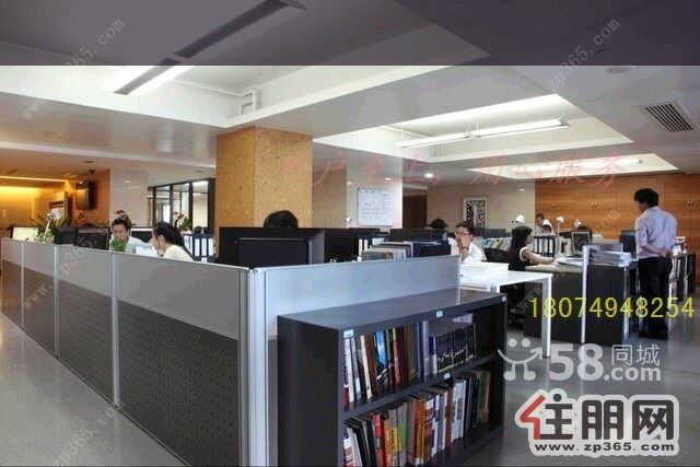 民歌湖旁地铁口汇东国际900平60/平精