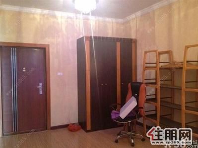 柳东新区，阳光100彩虹城精装一室1500元/月随