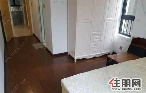 青秀区-凤岭北荣和大地一组团简装三房家具配齐欢迎看房