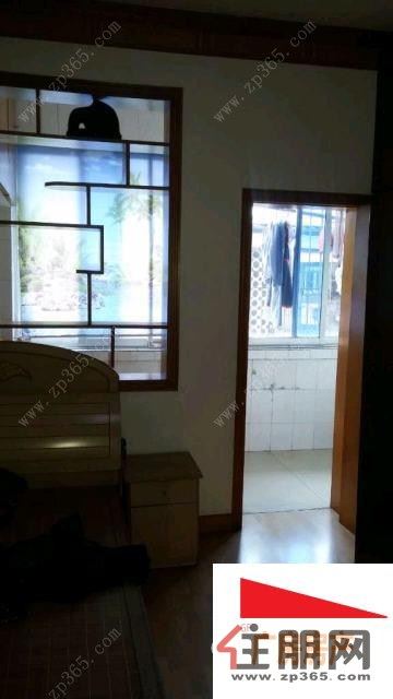 广雅教师楼1600元2室1厅1卫精