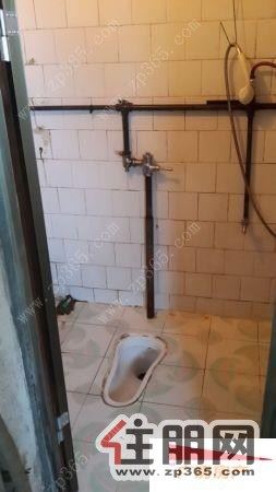 柳州市柳南区上游路四区2室2厅1卫名牌家