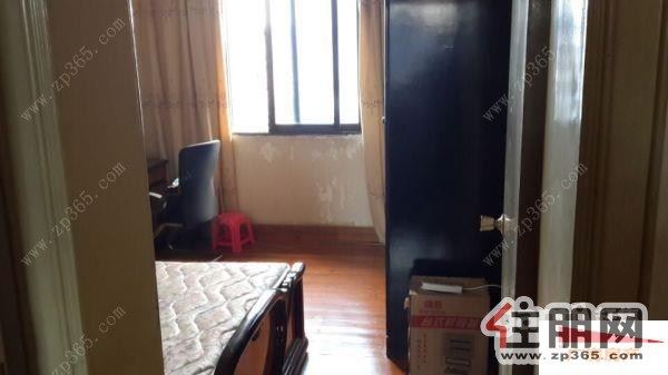 柳州市柳南区上游路四区2室2厅1卫名牌家