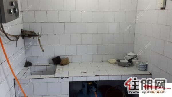 柳州市柳南区上游路四区2室2厅1卫名牌家