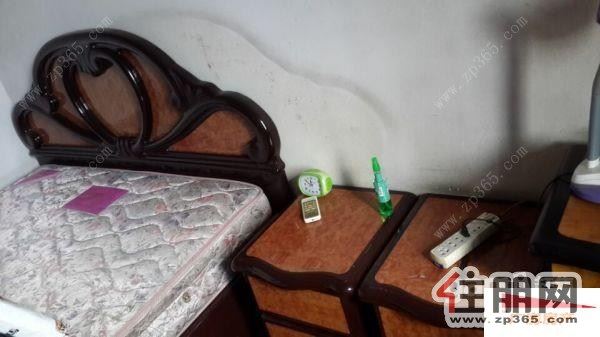 柳州市柳南区上游路四区2室2厅1卫名牌家