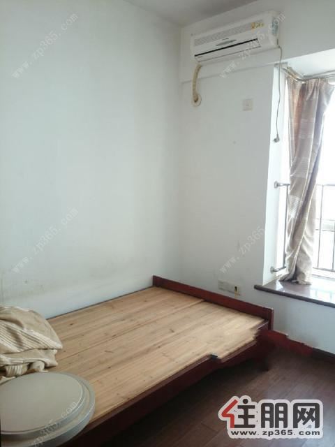 东葛路华润万家附近迷你居小区3房2厅配套出租仅租2500/月