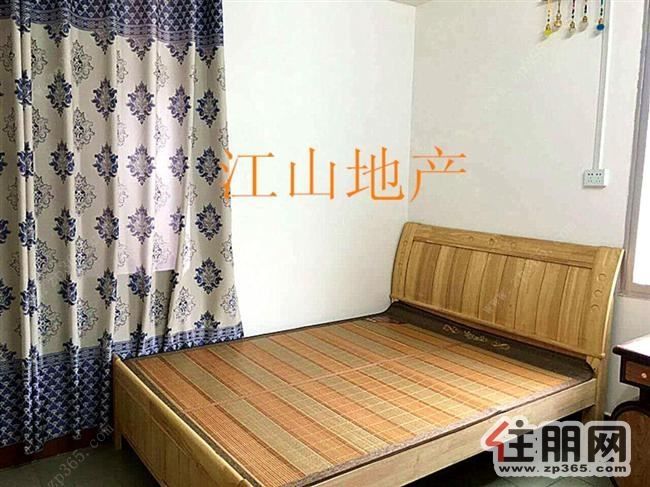 学区房3房1厅1800