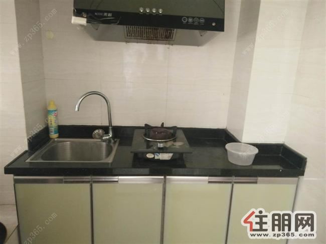 家具家电全齐,金顶名轩普通装修,拎包即住!