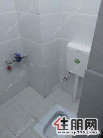 【万家房产】房子一房一厅初次出租,干净整