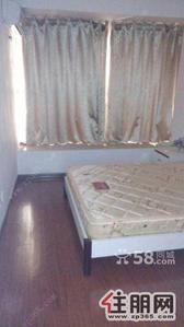 青秀区，柳沙半岛东岸精装单间配套齐全拎包入住仅此