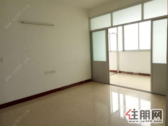 新南城650元1室1厅1卫没有压力的居住地