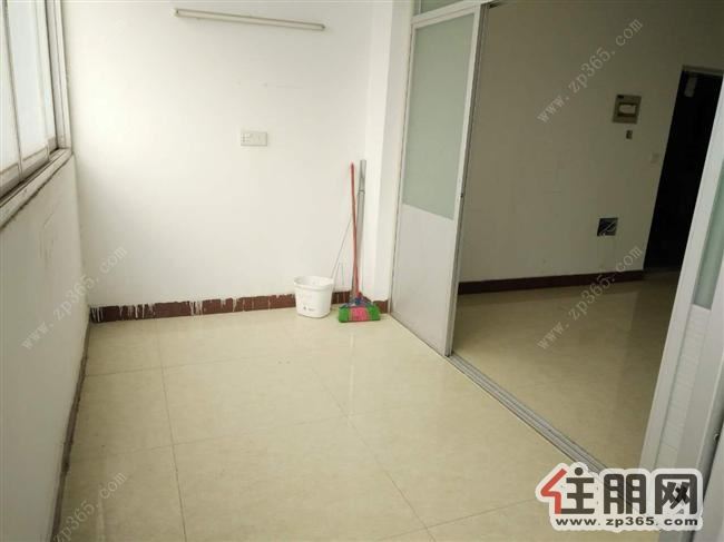 新南城650元1室1厅1卫没有压力的居住地