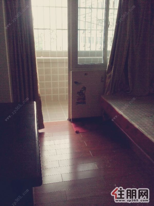 市中心!朝阳置地广场!居家两房!看房方便