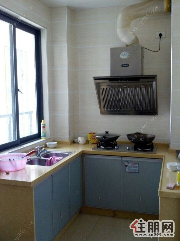 稀缺好房型,大城小院1900元2室2