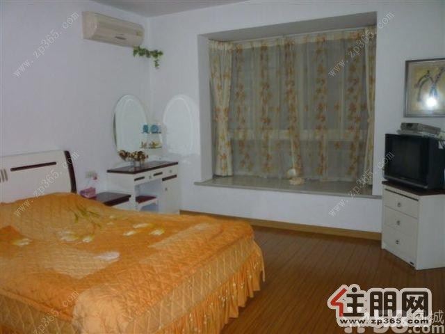 稀缺好房型,大城小院2400元3室2