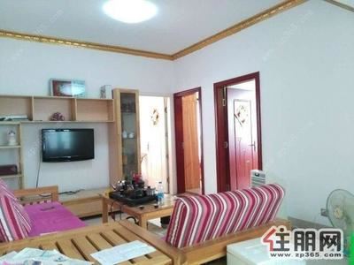 衡阳路，广西一建衡东苑精装3房首次招租2200/