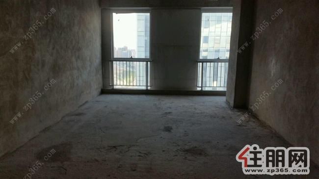 青秀万达500平毛坯招租!