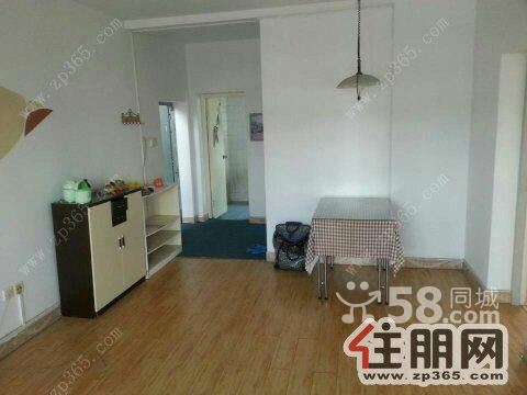 福柳新都2室2厅80平米精装修拎包入住