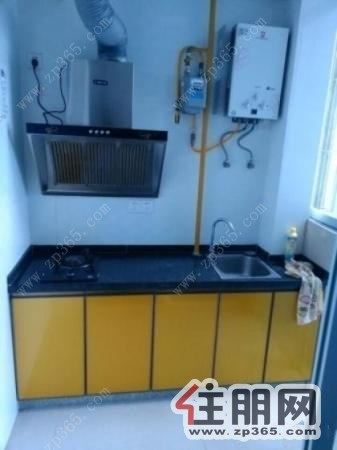 王府井1000元2室1厅1卫空房出