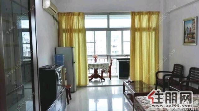 港北聚龙城1室1厅50平米精装修押二付一