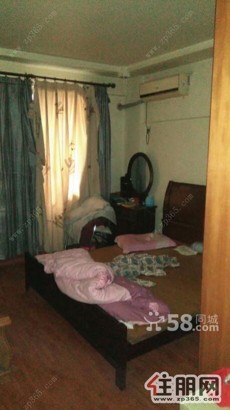 玉州玉城银泽庄3室