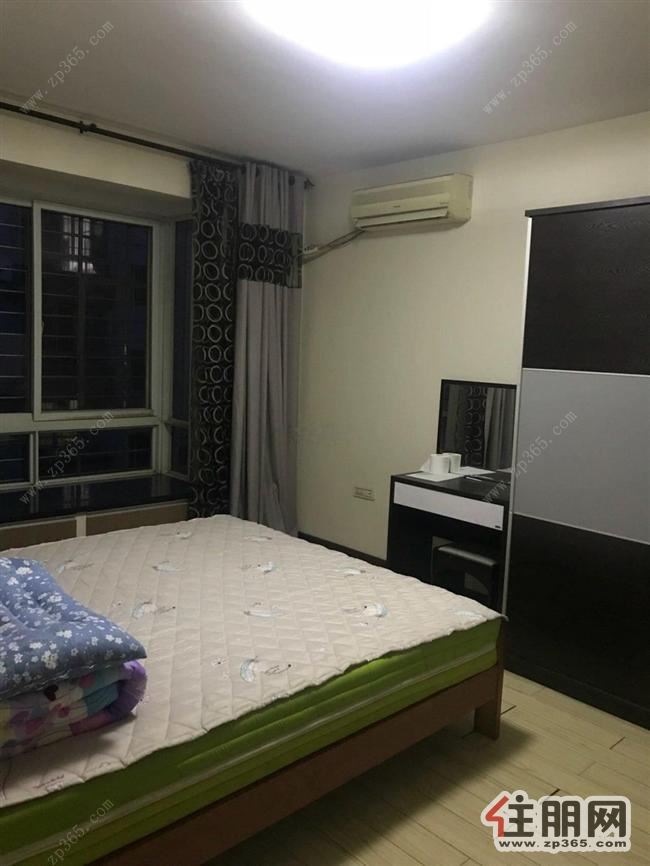 银山小区西门3室2厅1卫