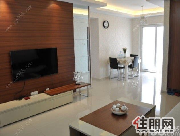 城中城中彩虹城2室1厅72平米精装修押一