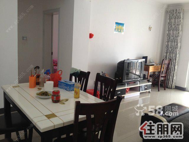 茗桂园1900元3室2厅1卫精装修