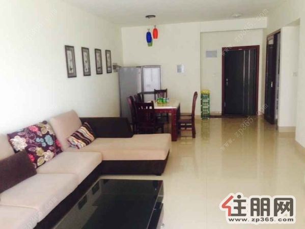 西建水岸华府2000元3室2厅2卫