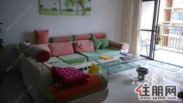 凤岭北荣和山水美地3室2厅111平米简单