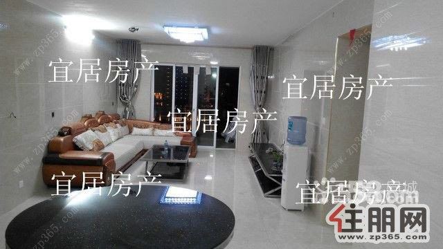 广汇东湖城1800元3室2厅2卫豪