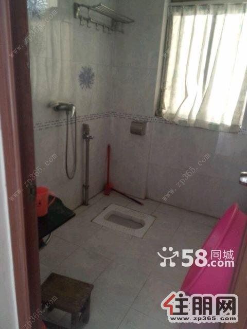 朝阳绿城翠堤湾2室2厅93平米简单装修空