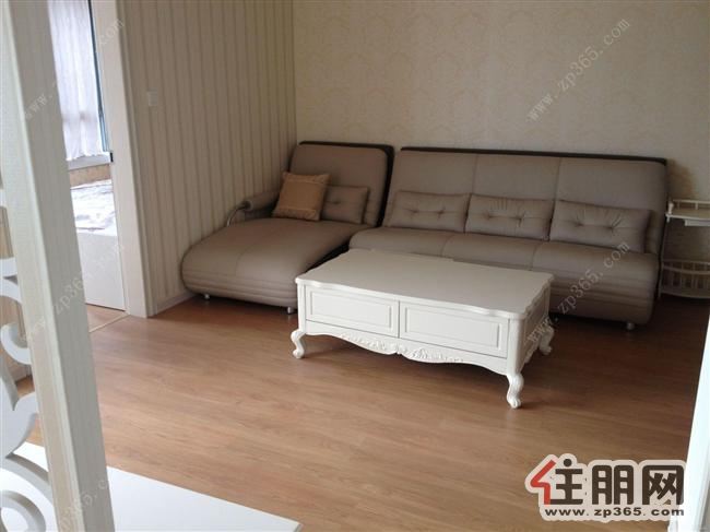 静兰路大城旁华展华园***步梯楼中楼三房,家电家具齐全拎包入