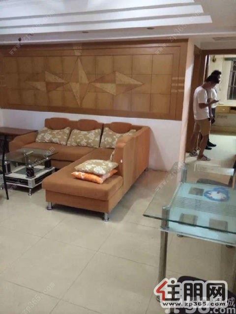 民主路聚宝苑精装5房可居家、办公都市物语