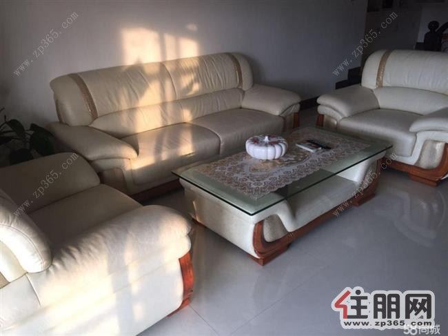 屋仔村私人楼2200元8室5厅5卫