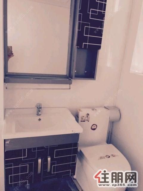 文源华都1室1厅1卫全新房2000元