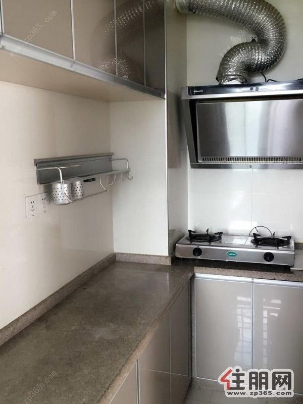 黄金地段万达旁沃德梦想全新房子拎包入住