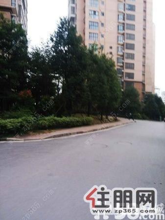 【翡翠园】超好的地段,可拎包入住,230