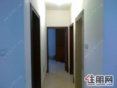 东沟岭新区，明秀路皇龙新城四房出租仅2300元/月