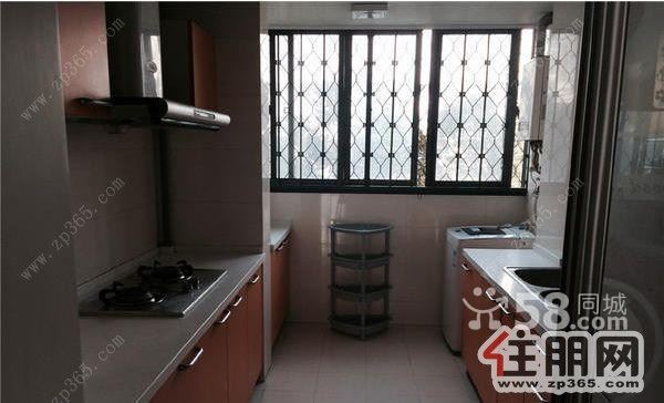 兴怡园1室1厅60平米精装修押一付一(个