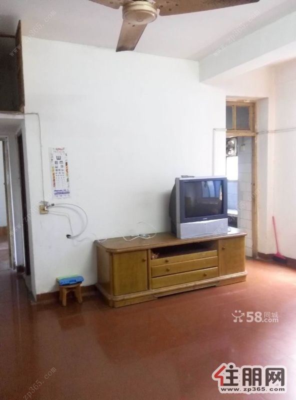 柳北文化广场大润发超市附近三房两厅