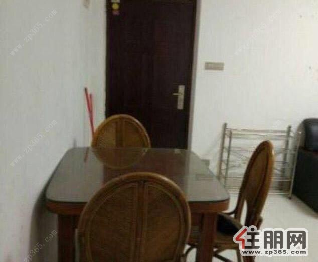 真龙苑旁【兴怡园】精2房2000温馨入住