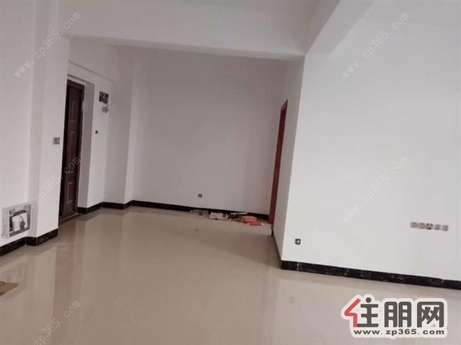 唐人街3室2厅1卫